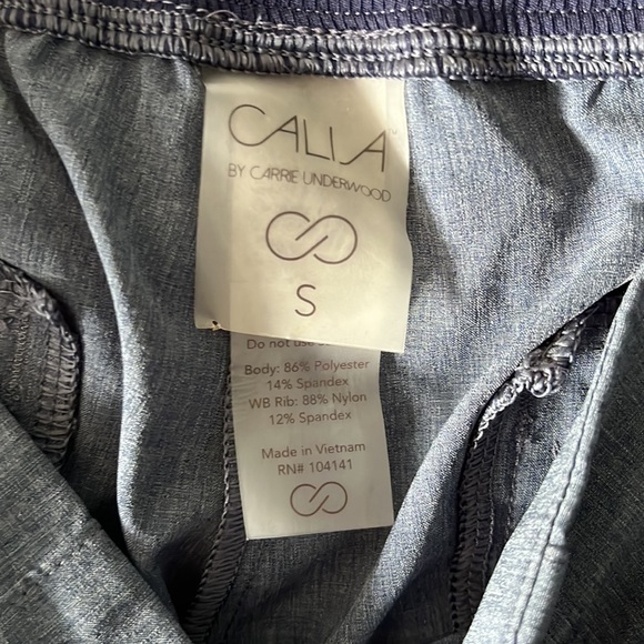 CALIA by Carrie Underwood Size Small Shorts - Picture 4 of 6
